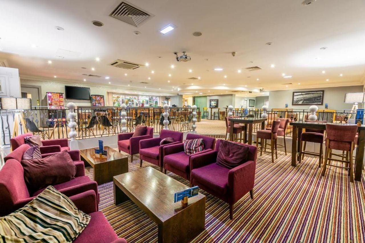 Britannia Daresbury Park Hotel & Spa Warrington Exteriör bild